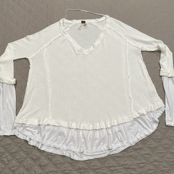 We The Free Laguna Thermal Long Sleeve Overside Top. - Picture 9 of 13